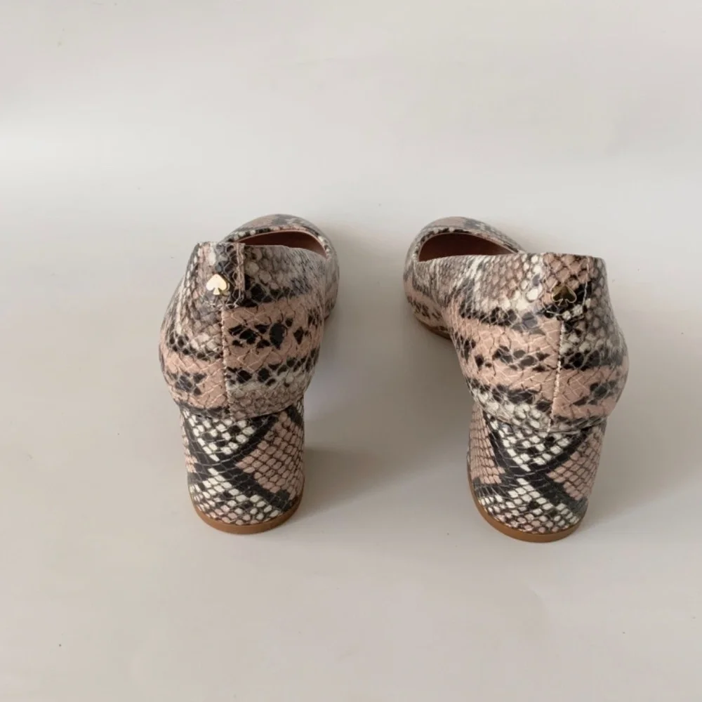 Kate Spade Beverly Snake‑Print Block Heel Pump Designer Slip‑On Round Toe Shoe 9